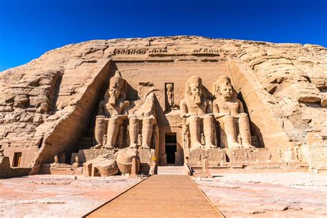 Abu Simbel: Những tượng đài khổng lồ và bí ẩn về một thời đại huy hoàng!